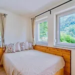 Casa de Férias Ferienhaus1 In Kaernten Am Millstaetter See, 85m2, Grill, 2 Baeder, Ideal Fuer Familien Und Paare *