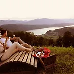 Ferienhaus1 In Kaernten Am Millstaetter See, 85m2, Grill, 2 Baeder, Ideal Fuer Familien Und Paare Дом отдыха Добриах