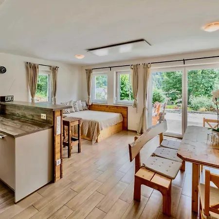 Tatil Evi 1modernes In Kaernten Am Millstaetter See, 85m2, Grill, 2 Baeder, Ideal Fuer Familien Und Paare *