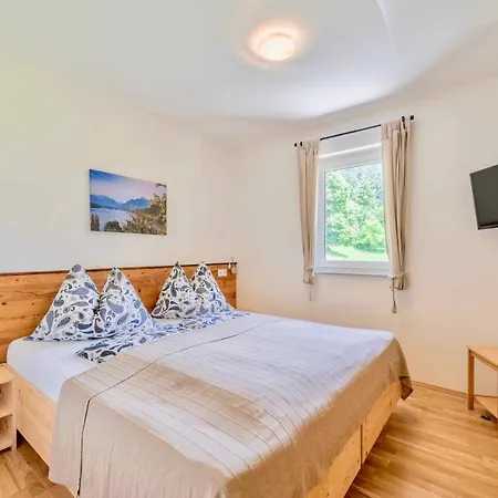 בית נופש Ferienhaus1 In Kaernten Am Millstaetter See, 85m2, Grill, 2 Baeder, Ideal Fuer Familien Und Paare דובריאך