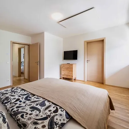 Ferienhaus1 In Kaernten Am Millstaetter See, 85m2, Grill, 2 Baeder, Ideal Fuer Familien Und Paare *
