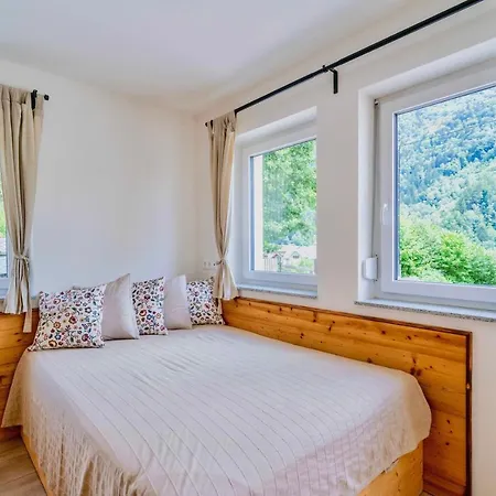 בית נופש Ferienhaus1 In Kaernten Am Millstaetter See, 85m2, Grill, 2 Baeder, Ideal Fuer Familien Und Paare *