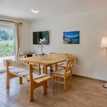 1modernes In Kaernten Am Millstaetter See, 85m2, Grill, 2 Baeder, Ideal Fuer Familien Und Paare Döbriach