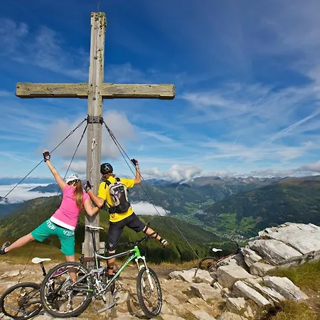 1modernes In Kaernten Am Millstaetter See, 85m2, Grill, 2 Baeder, Ideal Fuer Familien Und Paare Tatil Evi *