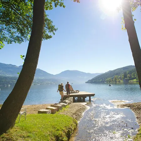 1modernes In Kaernten Am Millstaetter See, 85m2, Grill, 2 Baeder, Ideal Fuer Familien Und Paare *