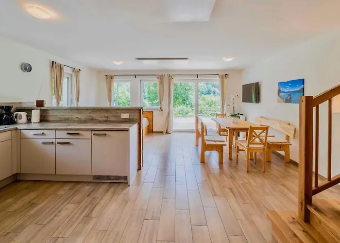 Dom wakacyjny Ferienhaus1 In Kaernten Am Millstaetter See, 85m2, Grill, 2 Baeder, Ideal Fuer Familien Und Paare Döbriach