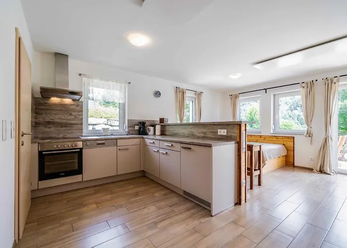 Dom wakacyjny Ferienhaus1 In Kaernten Am Millstaetter See, 85m2, Grill, 2 Baeder, Ideal Fuer Familien Und Paare