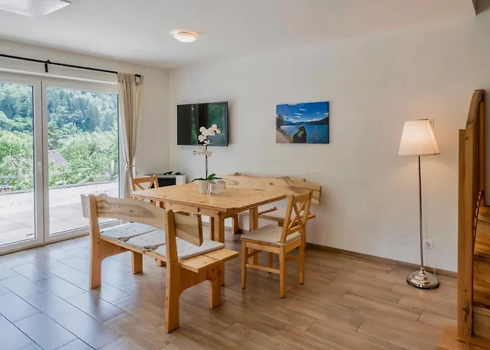 Ferienhaus1 In Kaernten Am Millstaetter See, 85m2, Grill, 2 Baeder, Ideal Fuer Familien Und Paare Döbriach